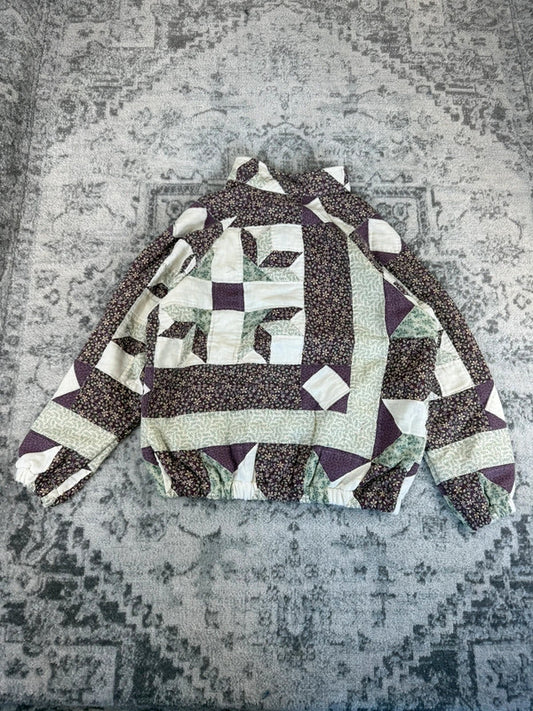 Veste en quilt crop style sportswear design unique vintage fait main upcyclé retravaillé n•645