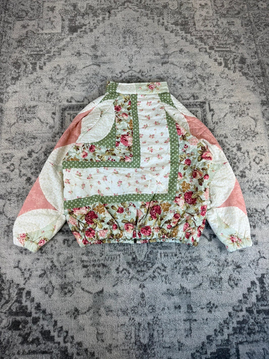 Veste en quilt crop style sportswear design unique vintage fait main upcyclé retravaillé n•648