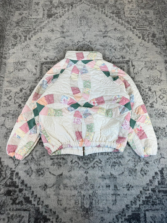 Veste en quilt crop style sportswear design unique vintage fait main upcyclé retravaillé n•649