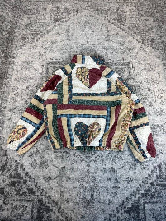 Veste en quilt crop style sportswear design unique vintage fait main upcyclé retravaillé n•651