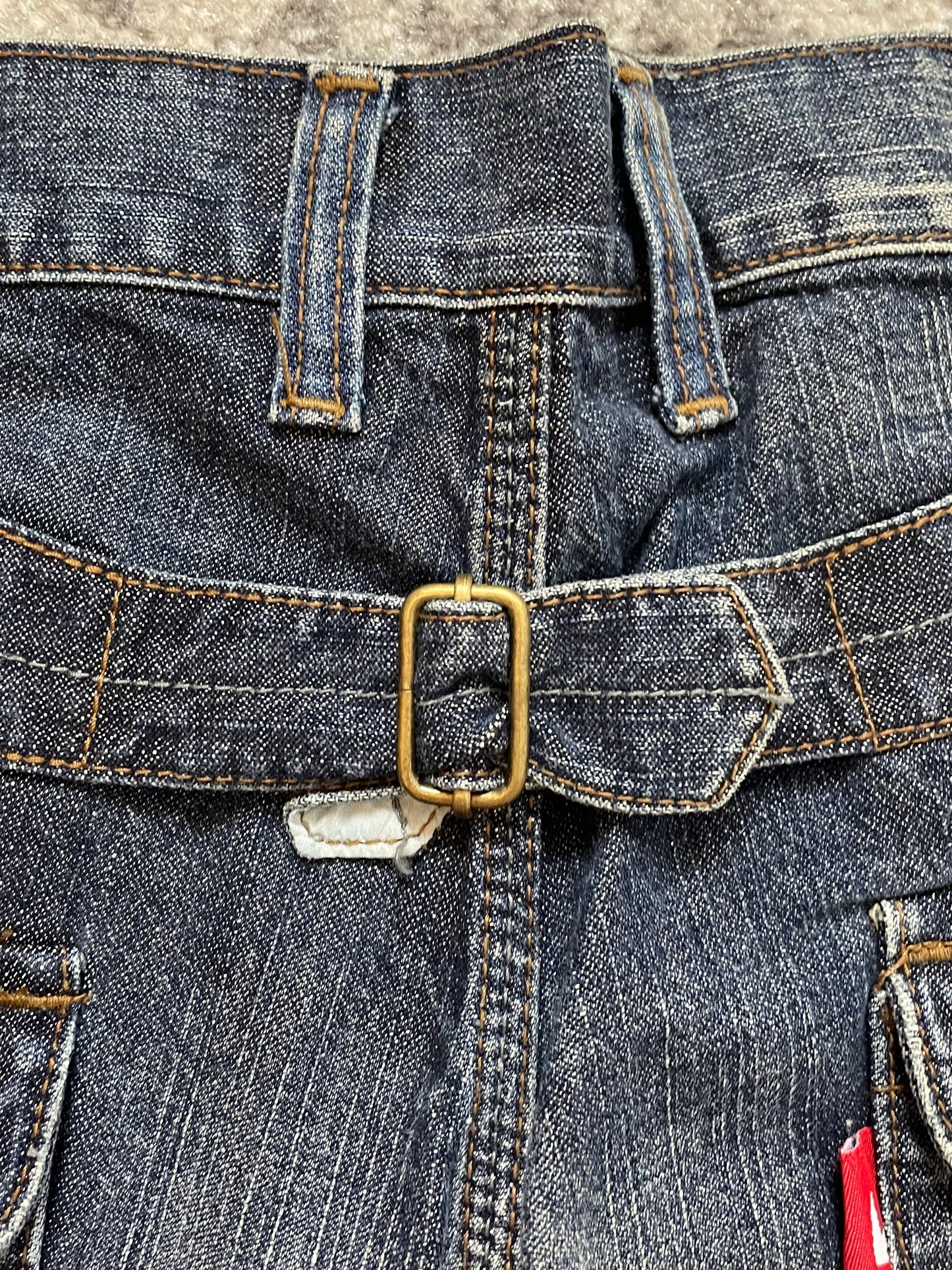 Pantalon en jean coupe skater baggy Trankilo brodé croix 100% coton