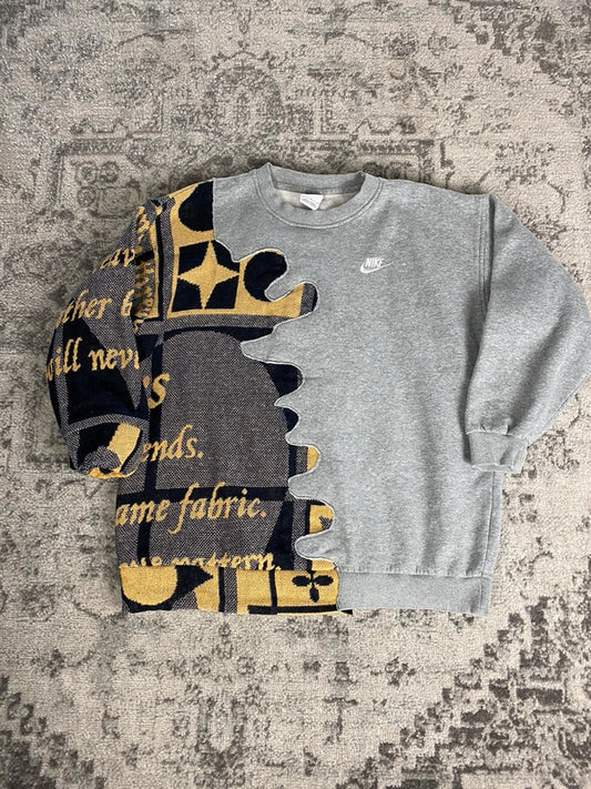 Sweat en tapisserie upcyclé handmade rework style vintage taille XXS (L Enfant) n•406