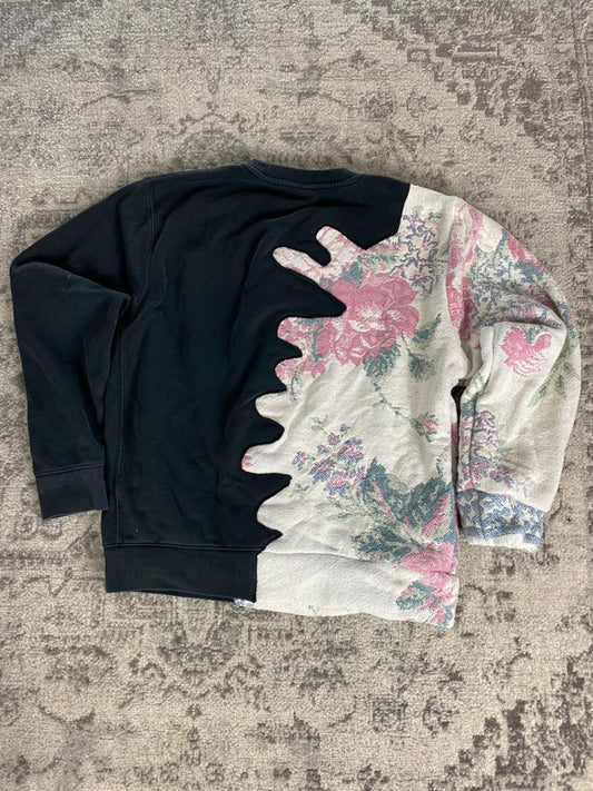 Sweat en tapisserie upcyclé handmade rework style vintage taille M n•399