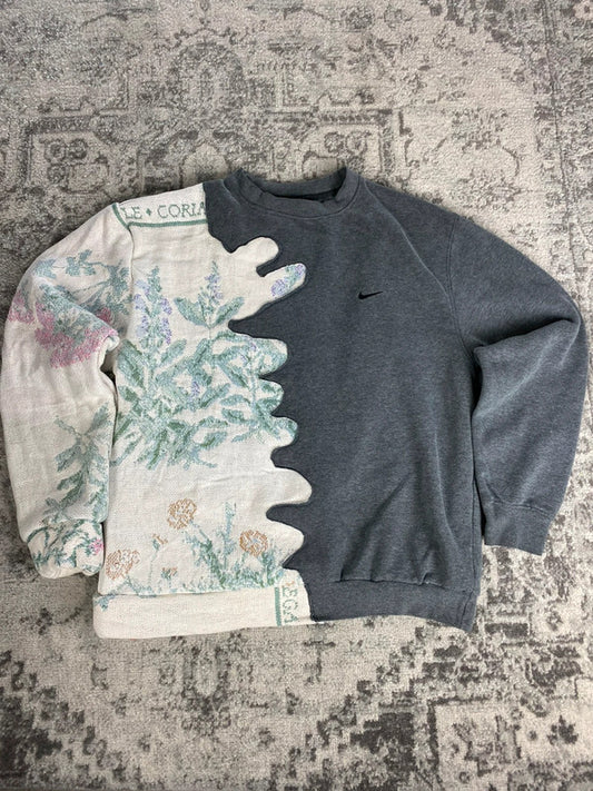 Sweat en tapisserie upcyclé handmade rework style vintage taille M n•397