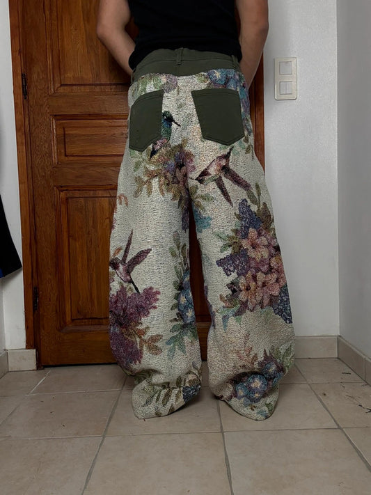 Pantalon baggy en tapisserie design unique vintage fait main upcyclé retravaillé taille M n•416