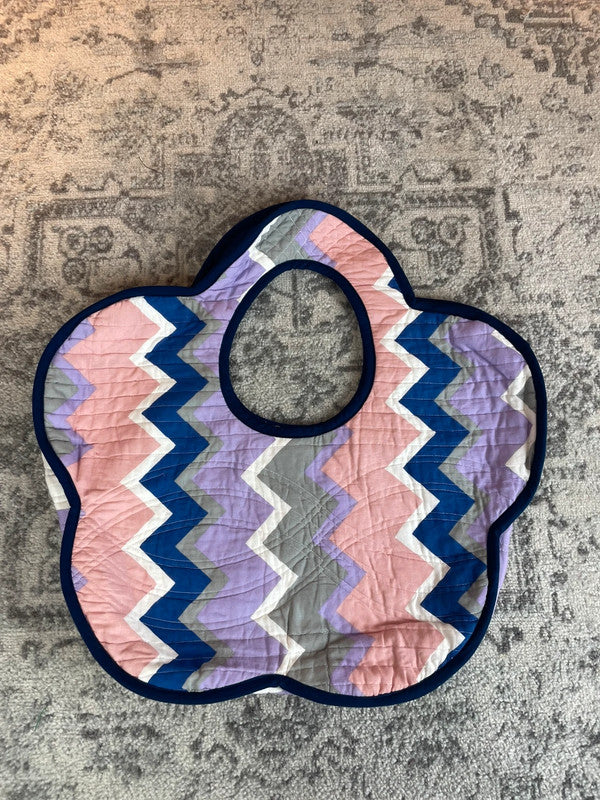 Sac fourre tout en toile matelassé en forme de fleur handmade upcyclé retravaillé premium n•348