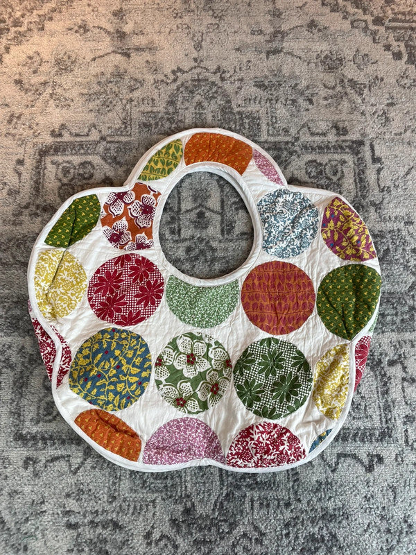 Sac fourre tout en toile matelassé en forme de fleur handmade upcyclé retravaillé premium n•349