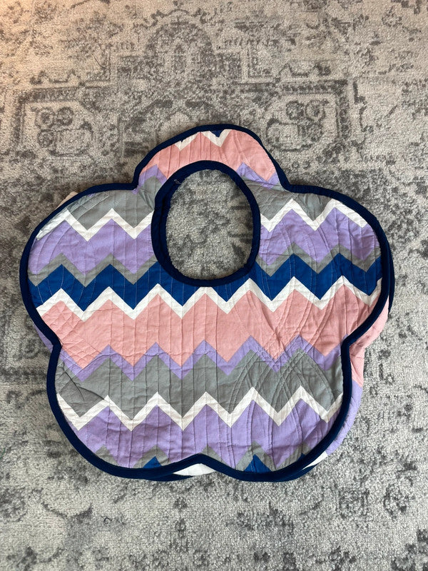 Sac fourre tout en toile matelassé en forme de fleur handmade upcyclé retravaillé premium n•353