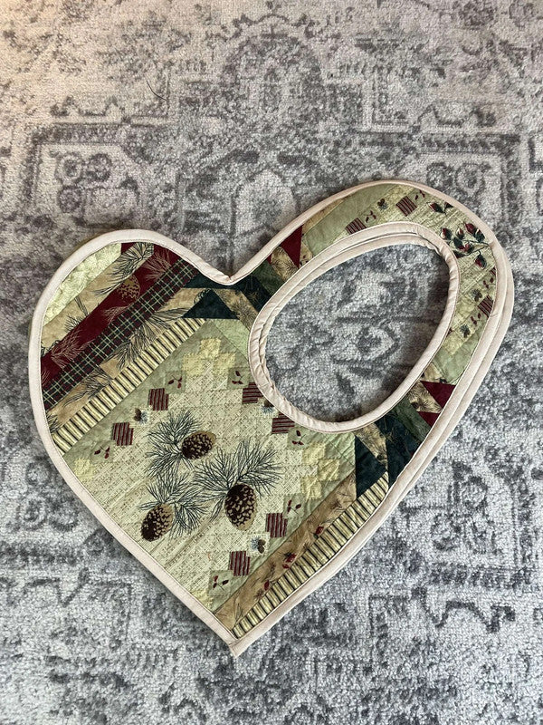 Sac fourre tout en toile matelassé en forme de cœur handmade upcyclé retravaillé premium n•362