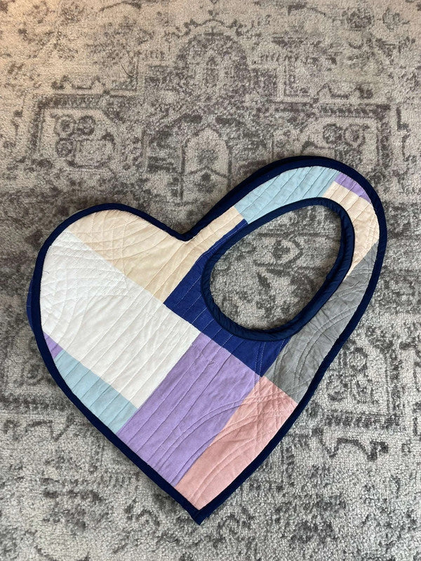 Sac fourre tout en toile matelassé en forme de cœur handmade upcyclé retravaillé premium n•364