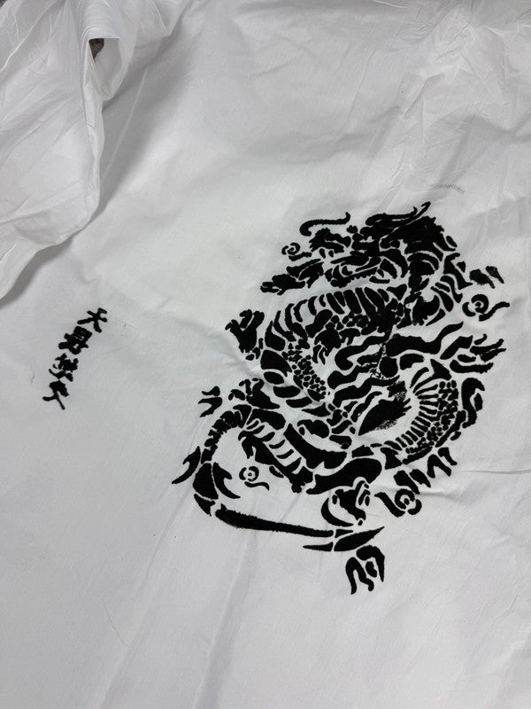 Chemise blanche design streetwear y2k hip-hop fait main taille L n•482