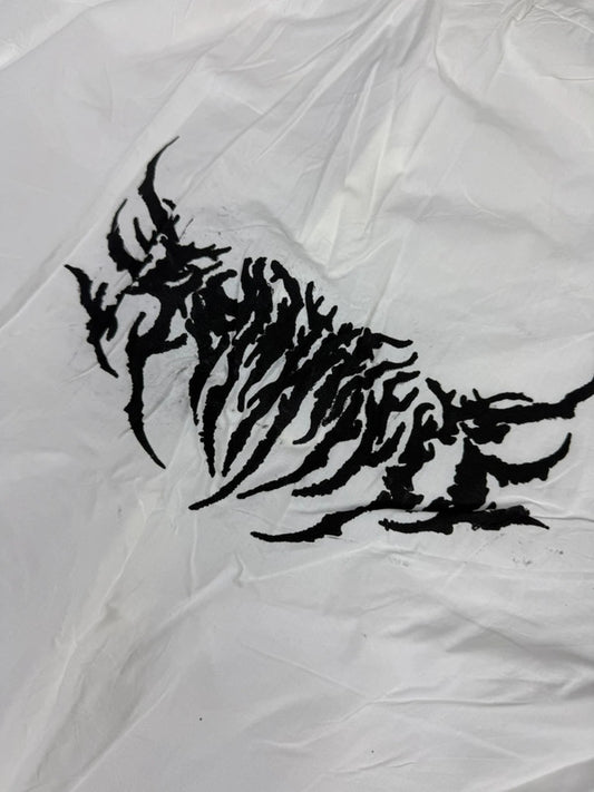 Chemise blanche design streetwear y2k hip-hop fait main taille XL n•485