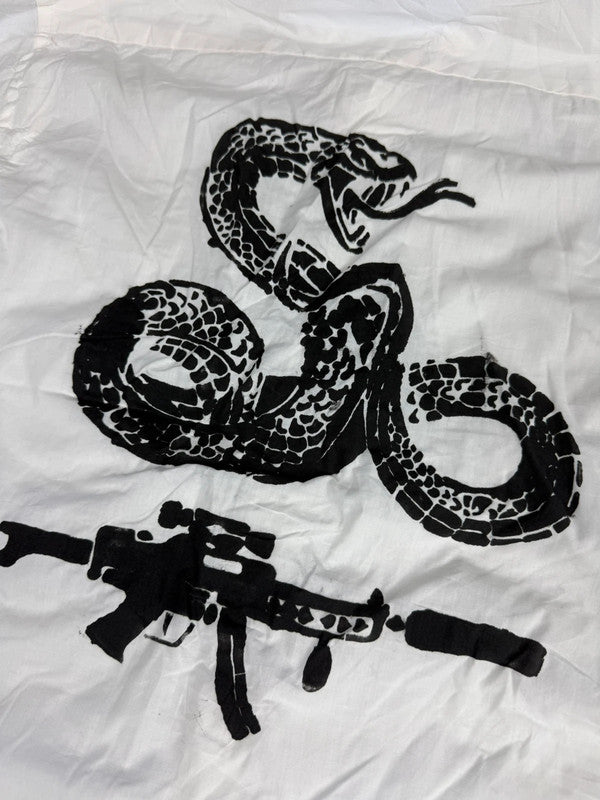 Chemise blanche col mao design streetwear y2k hip-hop fait main taille L n•490