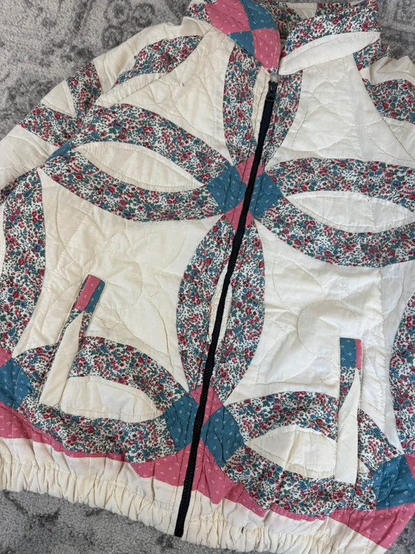 Veste en quilt crop style sportswear design unique vintage fait main upcyclé retravaillé n•624