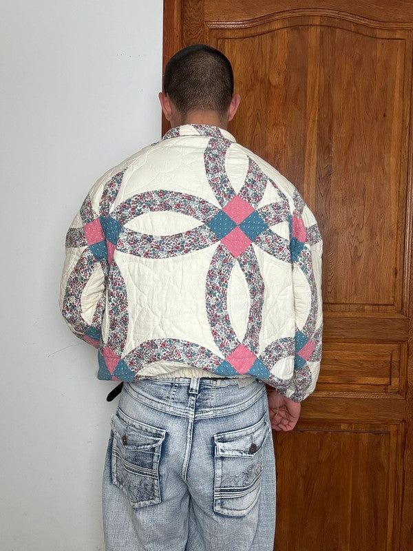 Veste en quilt crop style sportswear design unique vintage fait main upcyclé retravaillé n•624