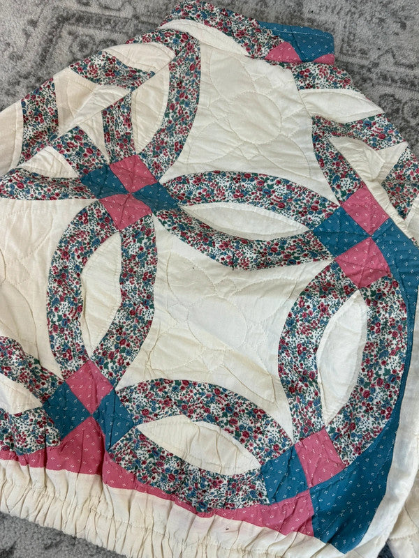 Veste en quilt crop style sportswear design unique vintage fait main upcyclé retravaillé n•628