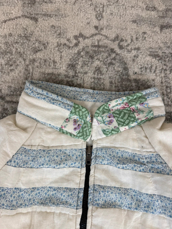 Veste en quilt crop style sportswear design unique vintage fait main upcyclé retravaillé n•631