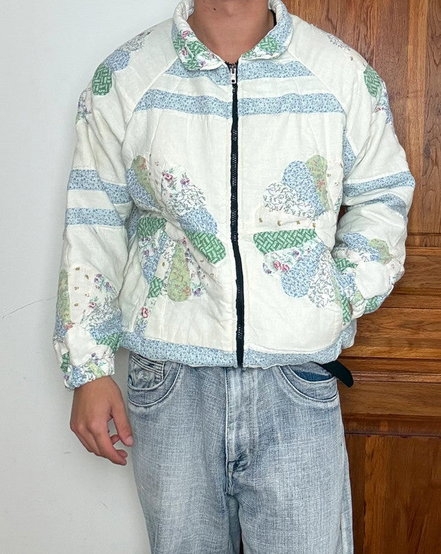 Veste en quilt crop style sportswear design unique vintage fait main upcyclé retravaillé n•631