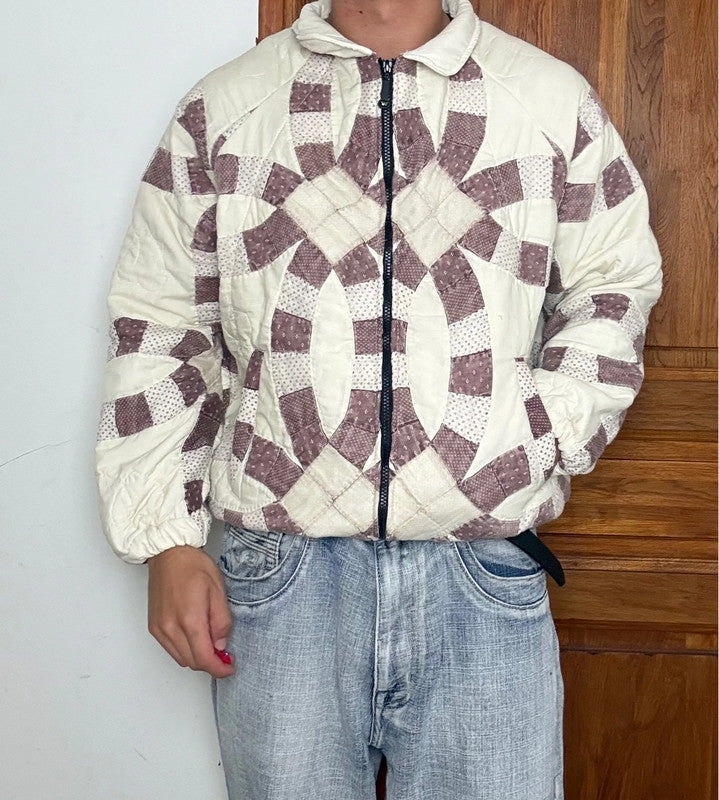 Veste en quilt crop style sportswear design unique vintage fait main upcyclé retravaillé n•632