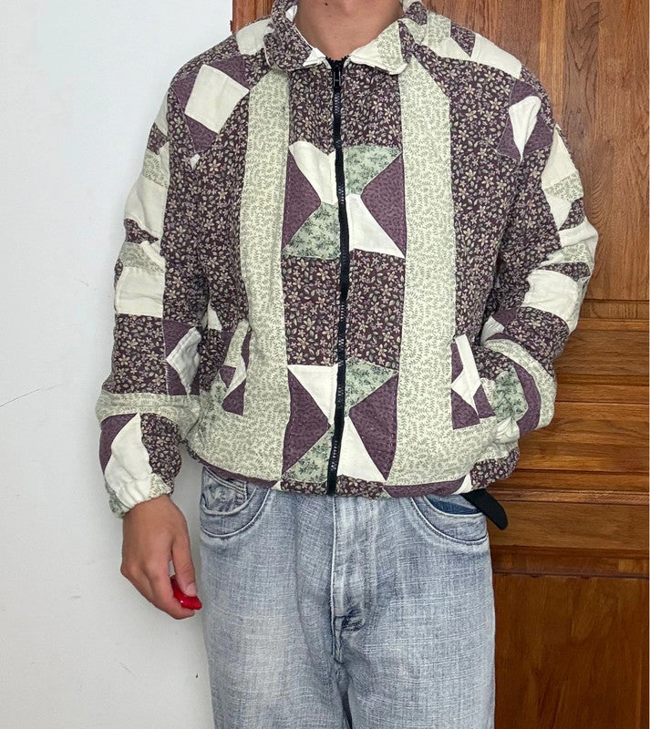 Veste en quilt crop style sportswear design unique vintage fait main upcyclé retravaillé n•636