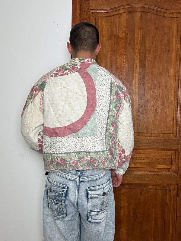 Veste en quilt crop style sportswear design unique vintage fait main upcyclé retravaillé n•638