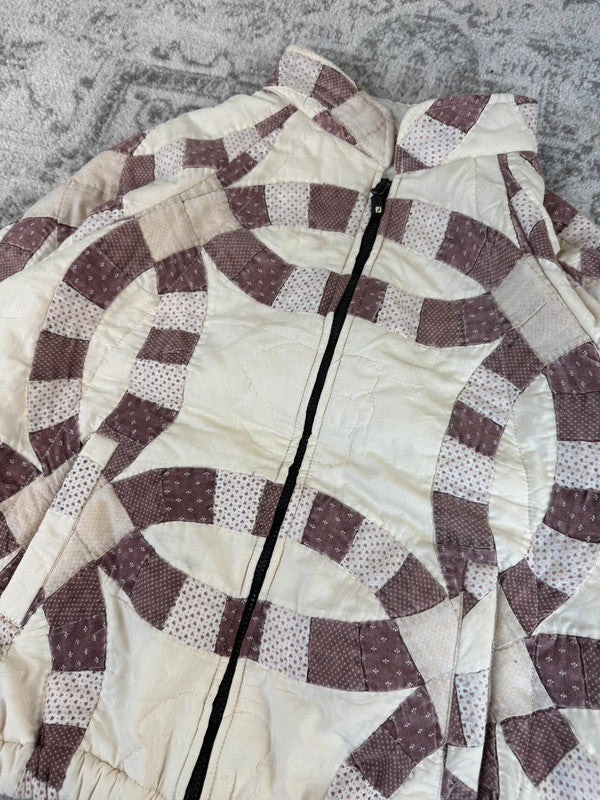 Veste en quilt crop style sportswear design unique vintage fait main upcyclé retravaillé n•641