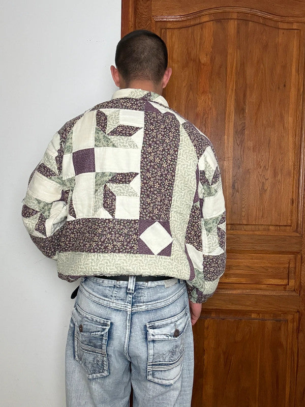 Veste en quilt crop style sportswear design unique vintage fait main upcyclé retravaillé n•645