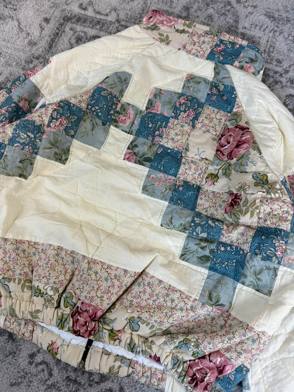 Veste en quilt crop style sportswear design unique vintage fait main upcyclé retravaillé n•647