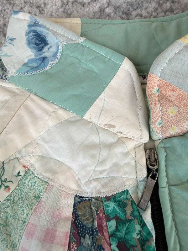 Veste en quilt crop style sportswear design unique vintage fait main upcyclé retravaillé n•650