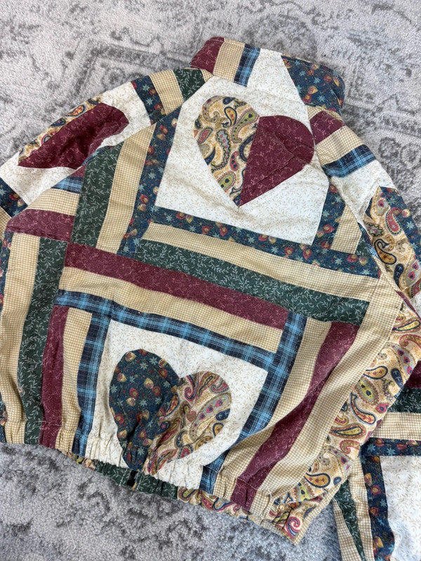 Veste en quilt crop style sportswear design unique vintage fait main upcyclé retravaillé n•651