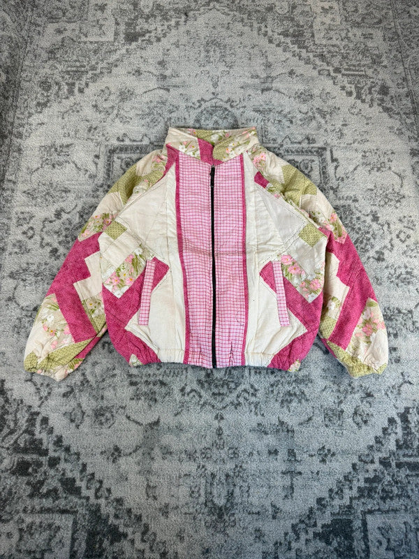 Veste en quilt crop style sportswear design unique vintage fait main upcyclé retravaillé n•652
