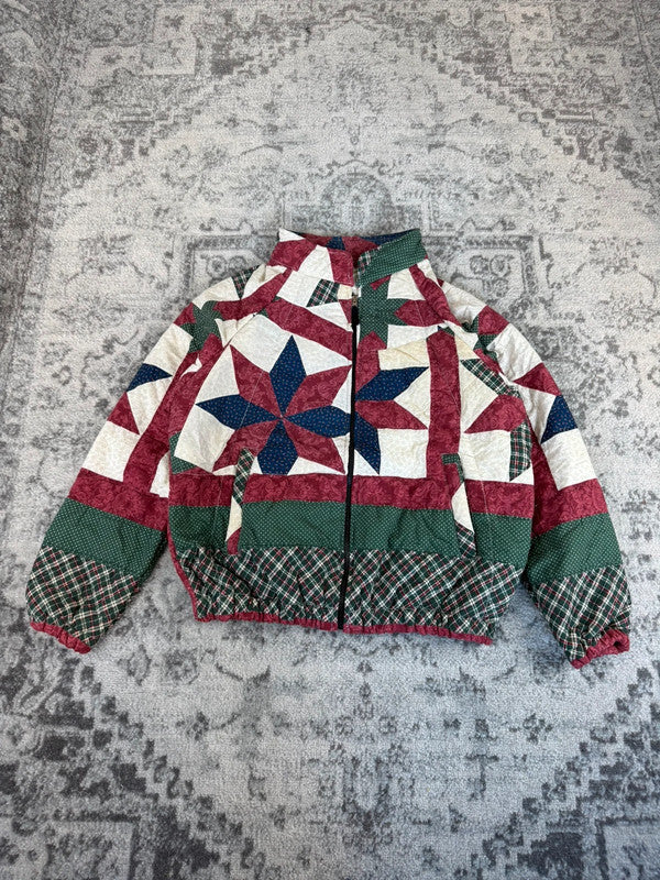 Veste en quilt crop style sportswear design unique vintage fait main upcyclé retravaillé n•660