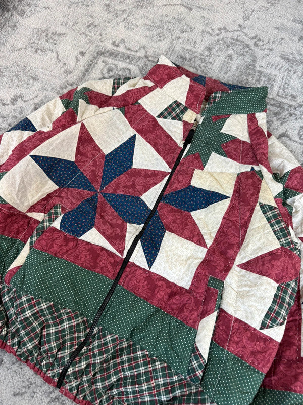 Veste en quilt crop style sportswear design unique vintage fait main upcyclé retravaillé n•660