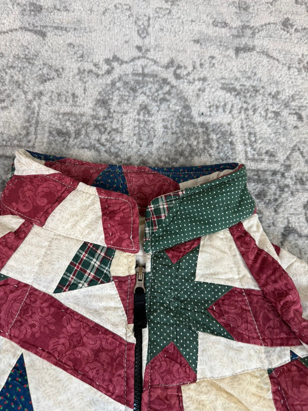 Veste en quilt crop style sportswear design unique vintage fait main upcyclé retravaillé n•660