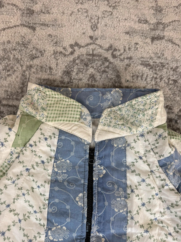 Veste en quilt crop style sportswear design unique vintage fait main upcyclé retravaillé n•664