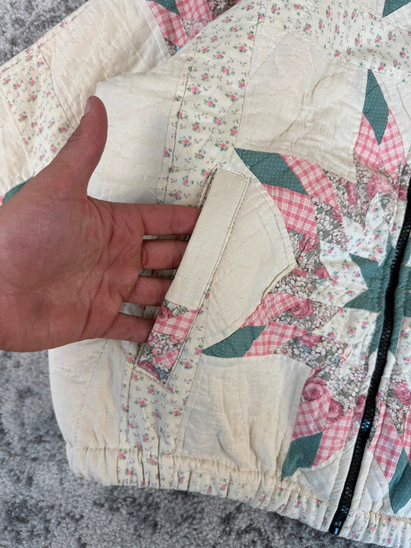 Veste en quilt crop style sportswear design unique vintage fait main upcyclé retravaillé n•665