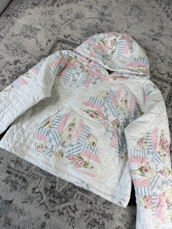 Sweat en quilt crop style sportswear design unique vintage fait main upcyclé retravaillé n•797