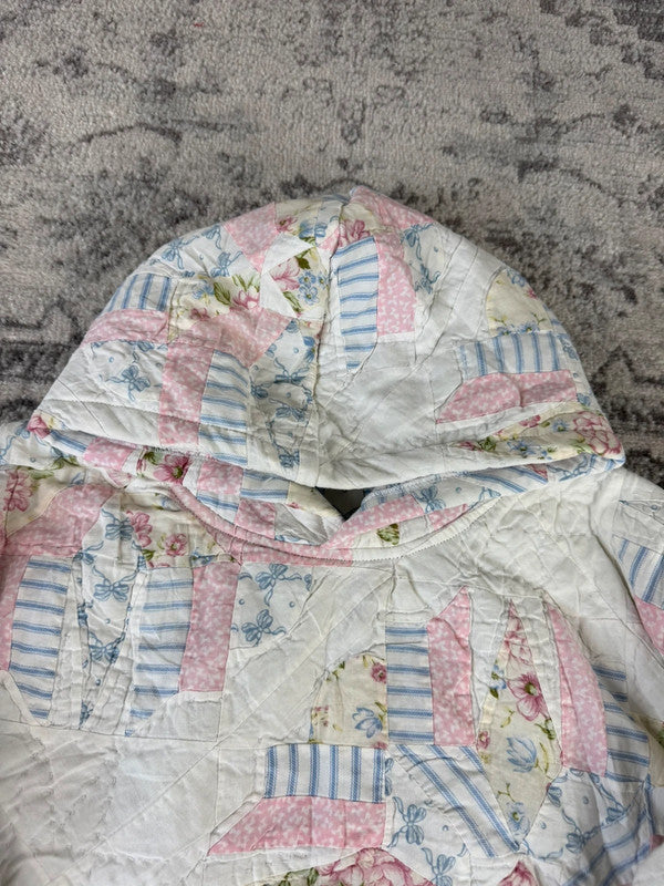 Sweat en quilt crop style sportswear design unique vintage fait main upcyclé retravaillé n•797
