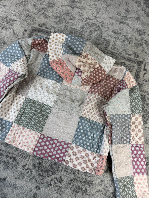 Sweat en quilt crop style sportswear design unique vintage fait main upcyclé retravaillé n•798