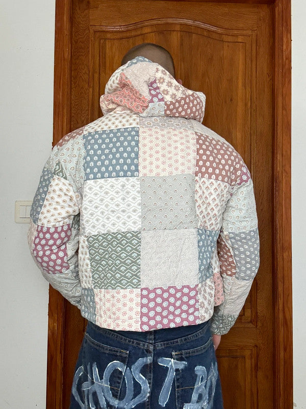 Sweat en quilt crop style sportswear design unique vintage fait main upcyclé retravaillé n•798