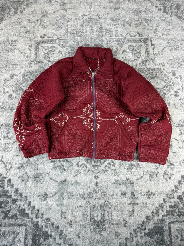 Veste en quilt crop style sportswear design unique vintage fait main upcyclé retravaillé n•803