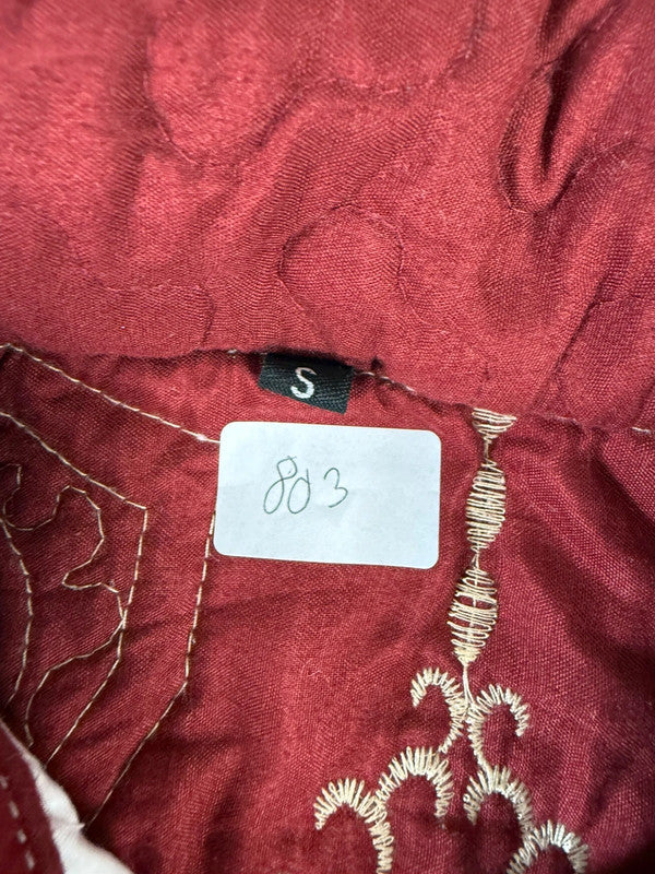 Veste en quilt crop style sportswear design unique vintage fait main upcyclé retravaillé n•803