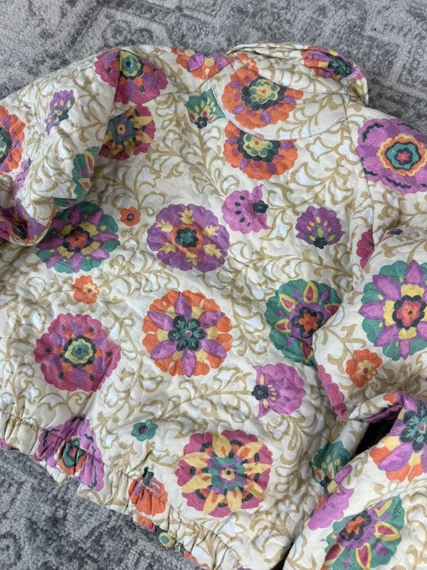 Veste en quilt crop style sportswear design unique vintage fait main upcyclé retravaillé n•804