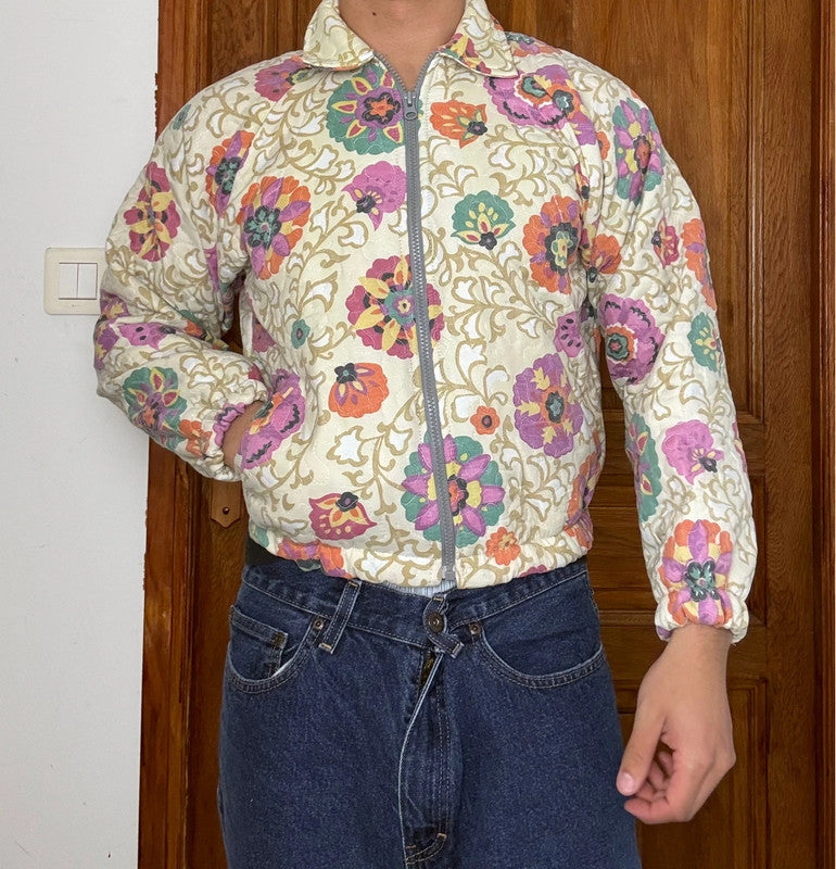 Veste en quilt crop style sportswear design unique vintage fait main upcyclé retravaillé n•804