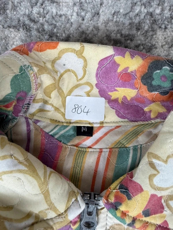 Veste en quilt crop style sportswear design unique vintage fait main upcyclé retravaillé n•804