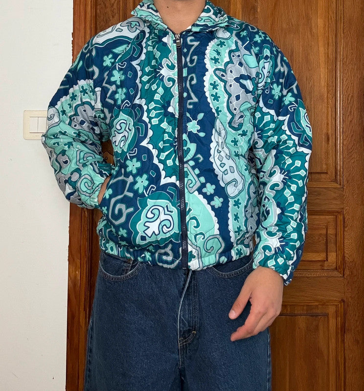 Veste en quilt crop style sportswear design unique vintage fait main upcyclé retravaillé n•811