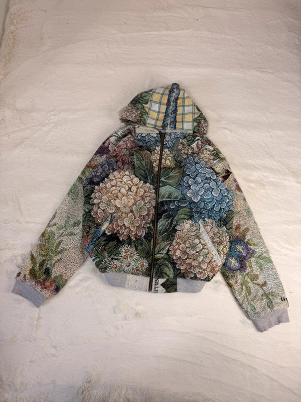 Veste à capuche en tapisserie design unique fait upcyclé retravaillé et tissé taille S n•915