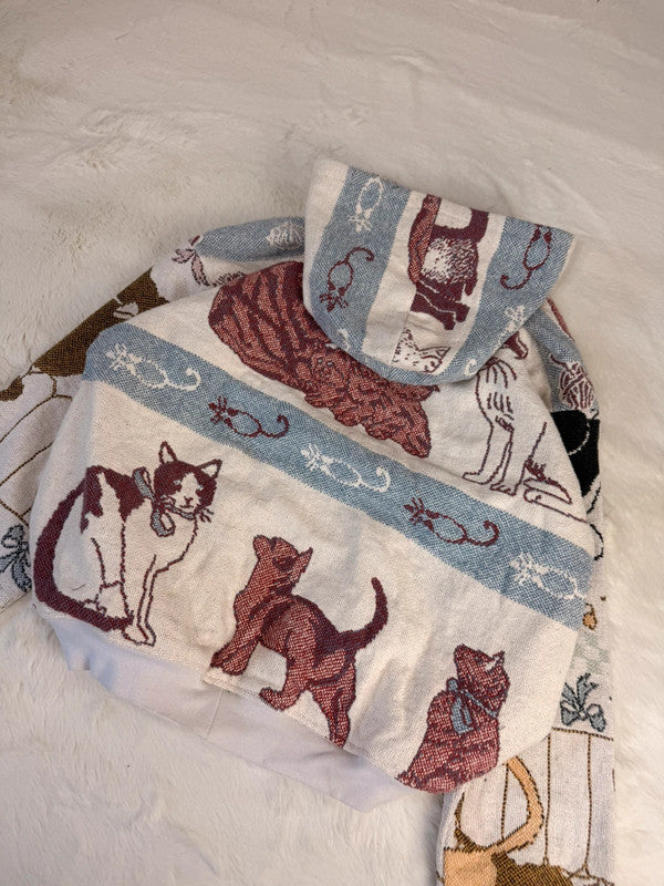 Veste à capuche en tapisserie design unique fait main upcyclé retravaillé et tissé taille L n•919