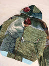 Veste à capuche en tapisserie design unique fait main upcyclé retravaillé et tissé taille M n•920