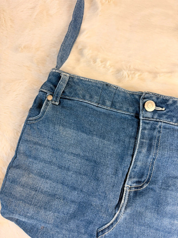 Sac à main en jean design unique fait main upcyclé retravaillé taille unique n•932
